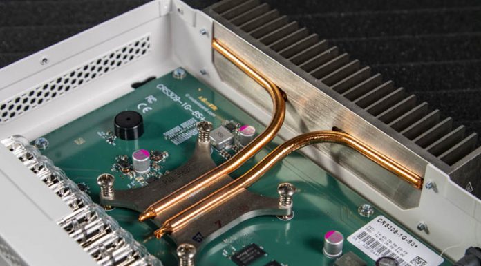 MikroTik CRS309-1G-8S+IN Review Inexpensive 8x 10GbE Switch MikroTik CRS309 1G 8S Plus Internal Heatpipe View