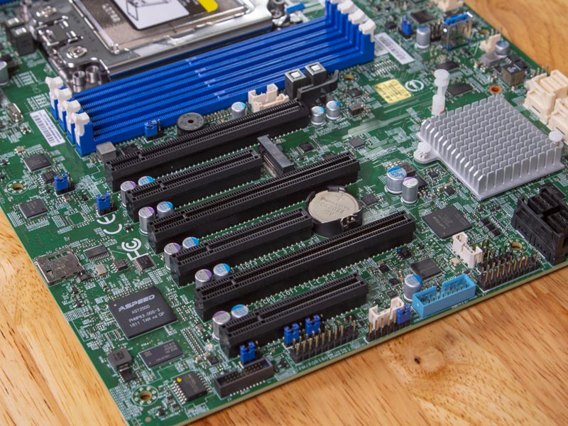 Supermicro H11SSL NC Rev 2 PCIe Expansion