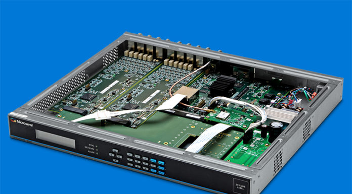 Microchip SyncServer S600 Administering Time for SC19 Microchip SyncServer S600 Internal View