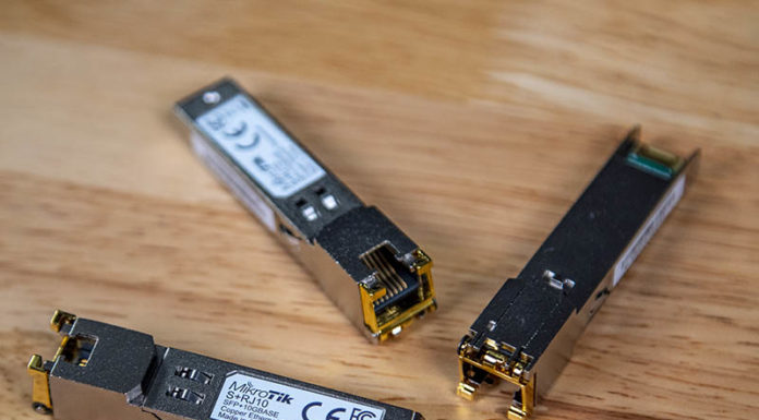 MikroTik S+RJ10 Review Convert SFP+ to 10Gbase-T Inexpensively MikroTik S+RJ10 Array