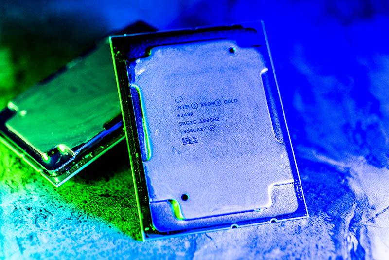 Intel Xeon Gold 6248R Cover