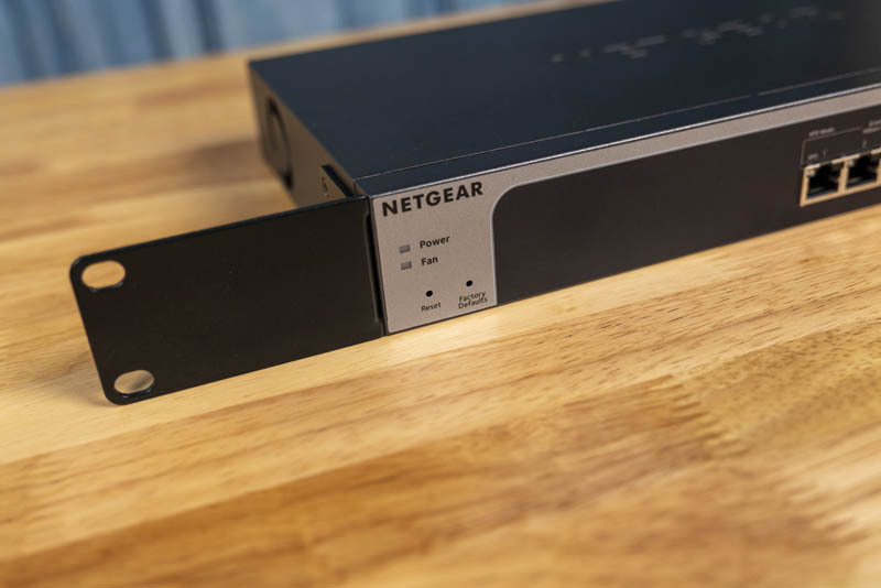 Netgear ProSafe MS510TX LEDs And Rack Ear