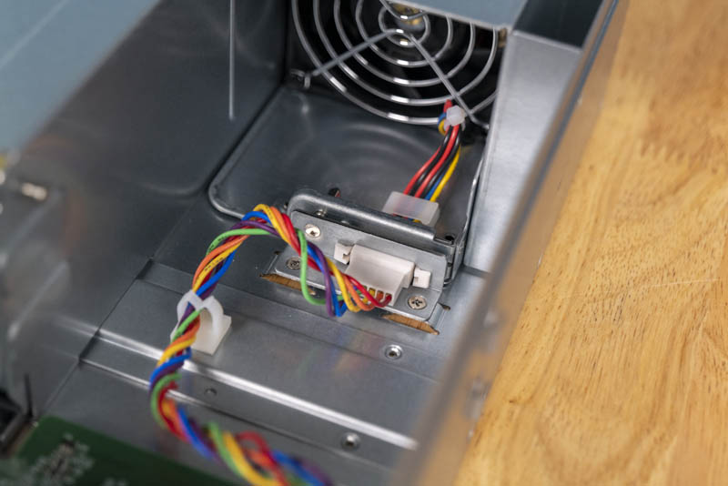 Supermicro 2049P TN8R Fan Connector