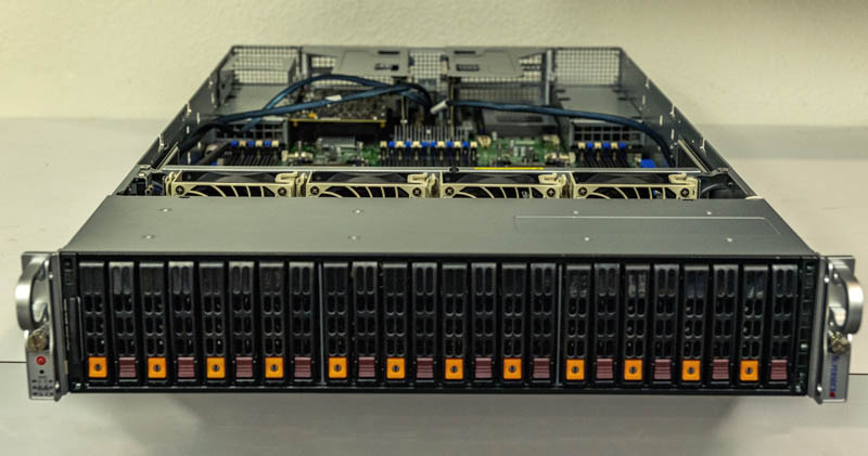 Supermicro SYS 240P TNRT Front View