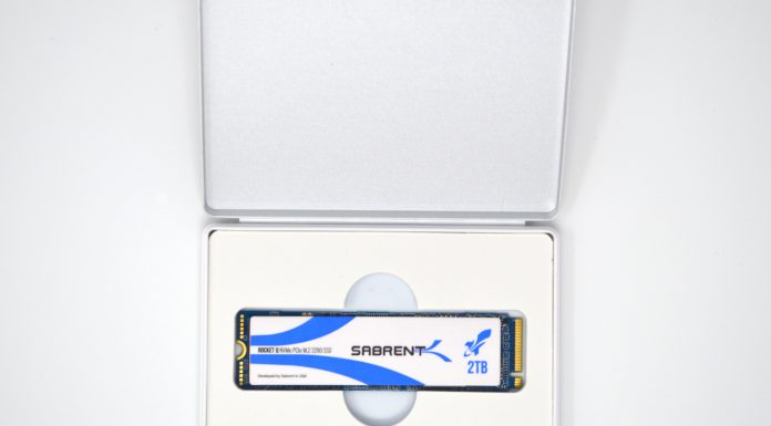 Sabrent Rocket Q 2TB Review Large Inexpensive NVMe Sabrent Rocket Q 2TB Top