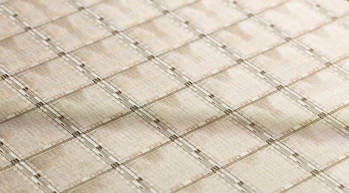 IBM POWER10 Searching for the Holy Grail of Compute IBM POWER10 7nm Processors