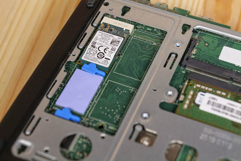 Lenovo ThinkCentre M720q Toshiba BG3 NVMe SSD