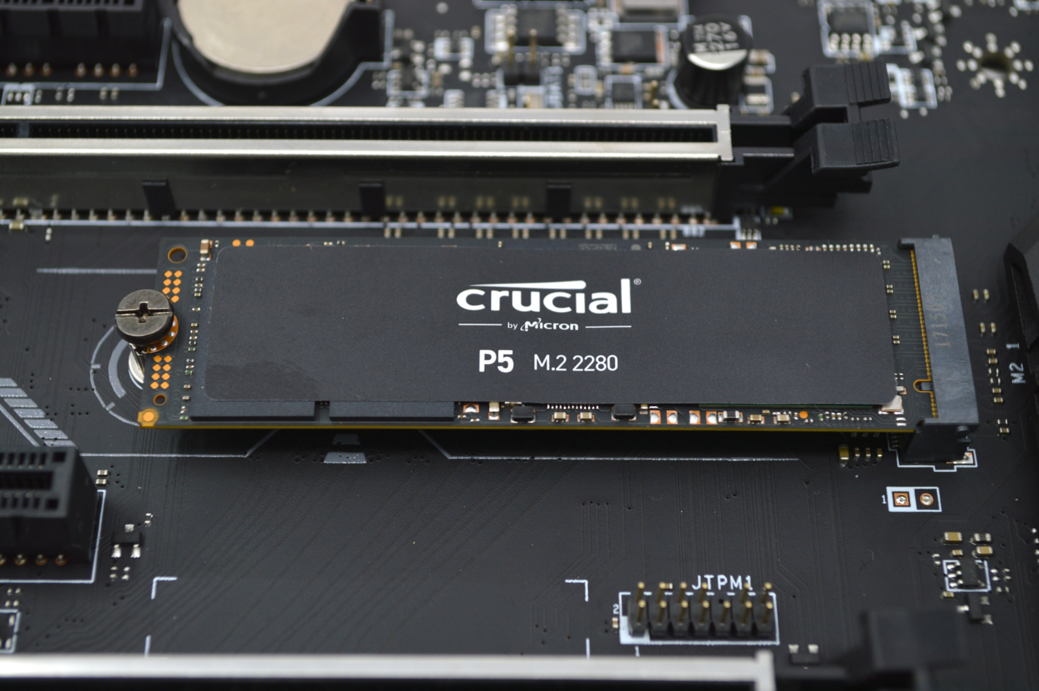 Crucial P5 Plus 2TB (Heatsink Version) Review (Page 2 of 10)
