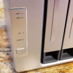 TerraMaster F2 422 Status LEDs