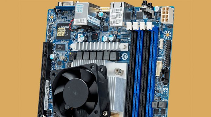 Gigabyte MJ11-EC0 AMD EPYC 3151 mITX Motherboard Released Gigabyte MJ11 EC0 Angle