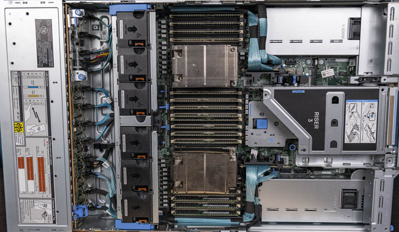 Dell EMC PowerEdge R7525 Internal View No Airflow Guide