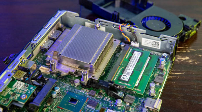 Dell OptiPlex 7060 Micro TinyMiniMicro at 65W TDP CPU Overview Dell OptiPlex 7060 Micro CPU And Memory No Shroud