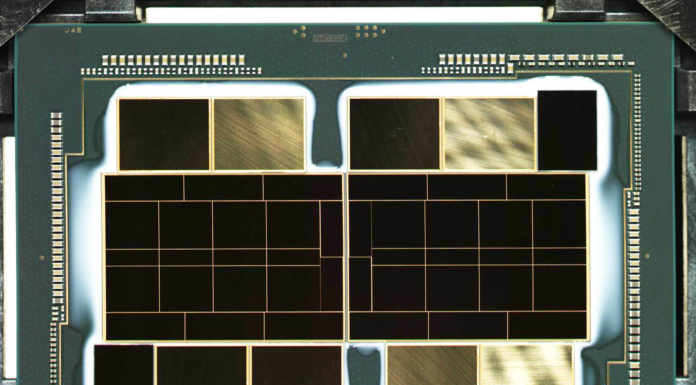 Intel Xe HPC Ponte Vecchio Shows Next-Gen Packaging Direction Intel Xe HPC Ponte Vecchio Package Brighter