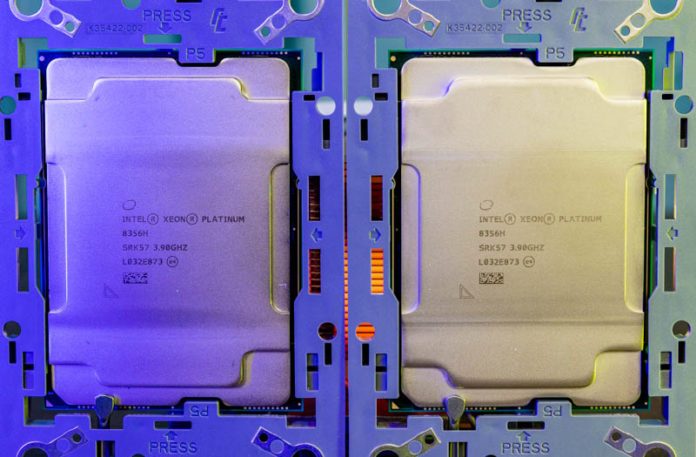 Intel Xeon Platinum 8356H Close