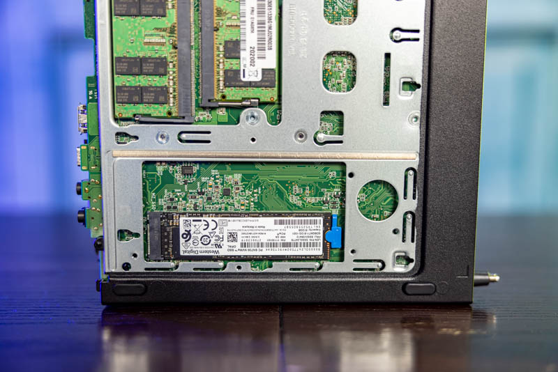 Lenovo M75q 1 Tiny Internal Bottom NVMe SSD