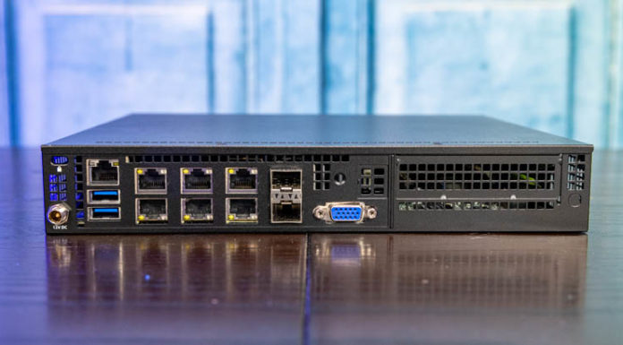 Supermicro E300-9D-4CN8TP Review A 4x 10GbE and 4x 1GbE Server Supermicro E300 9D 4CN8TP Rear View