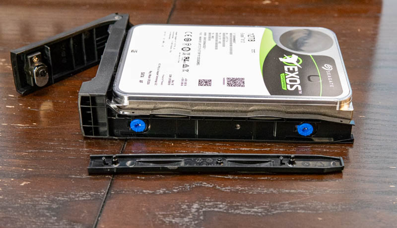 QNAP TVS H1288X Tool Less Drive Trays