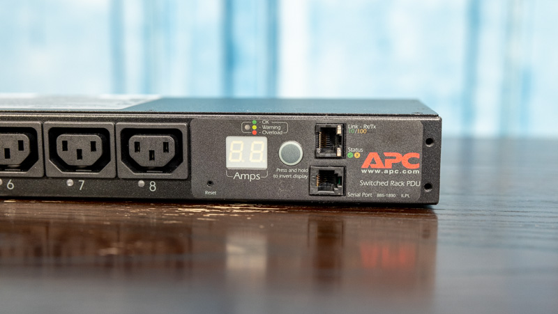 新品本物保証 UPS 無停電電源装置 APC AP8841 [Rack PDU 2G ZeroU 30A 200/208V]  イートレンドPayPayモール店 通販 PayPayモール