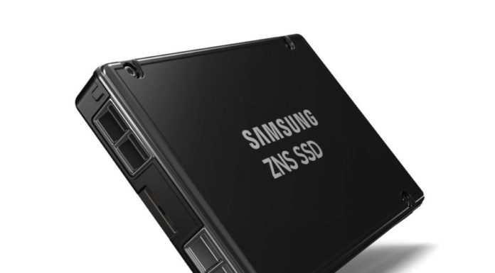 Samsung PM1731a SSD with ZNS Support Samsung PM1731a ZNS SSD Angle