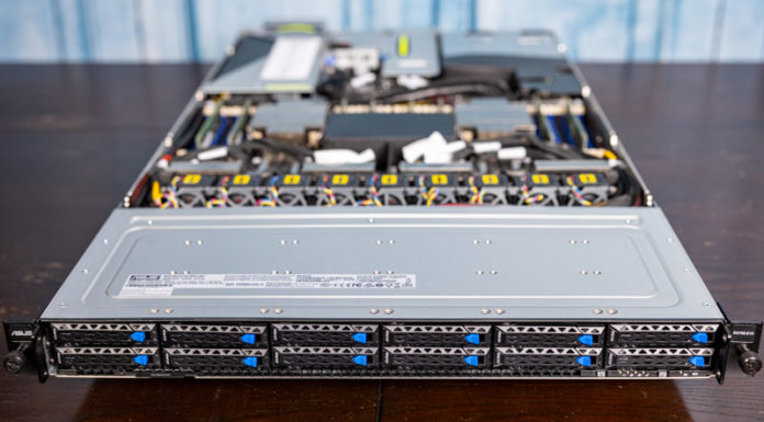 ASUS RS700-E10-RS12U 1U Intel Xeon Ice Lake Server Review ASUS RS700 E10 RS12U Front