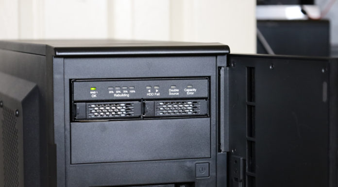 ICY DOCK MB902SPR-B RAID Enclosure Review ICY DOCK MB902SPR B