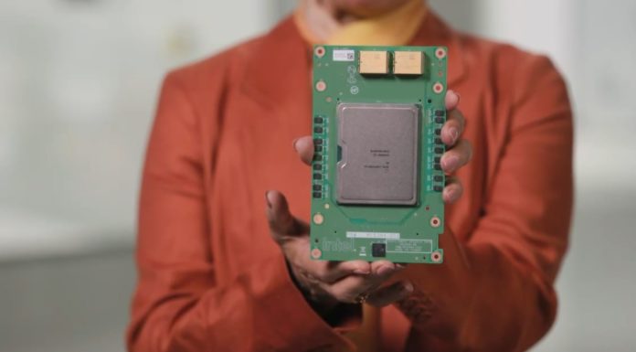 Intel Ponte Vecchio is a Spaceship of a GPU Intel Architecture Day 2021 Ponte Vecchio OAM Module