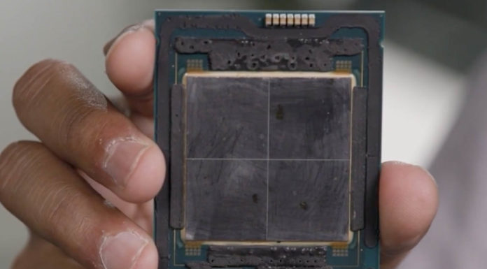 Intel Details Sapphire Rapids Xeon at Architecture Day 2021 Intel Architecture Day 2021 Sailesh With Sapphire Rapids Close