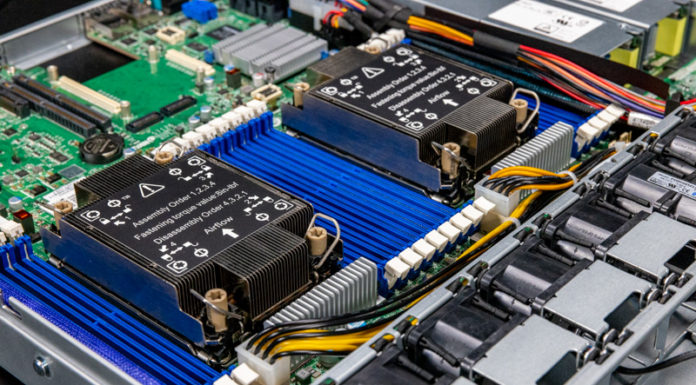 Tyan Thunder CX GC68A-B7126 1U Dual Intel Xeon Ice Lake Review Tyan Thunder CX GC68A B7126 CPU Heatsinks And Memory No Shrouds