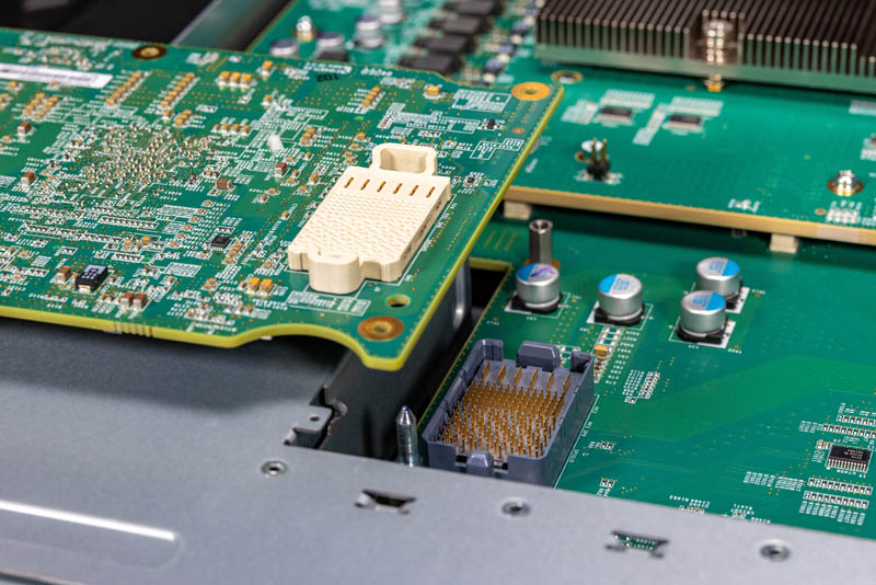 Dell EMC Networking S5148F ON Control Board To Power Distribution Board Conector 1