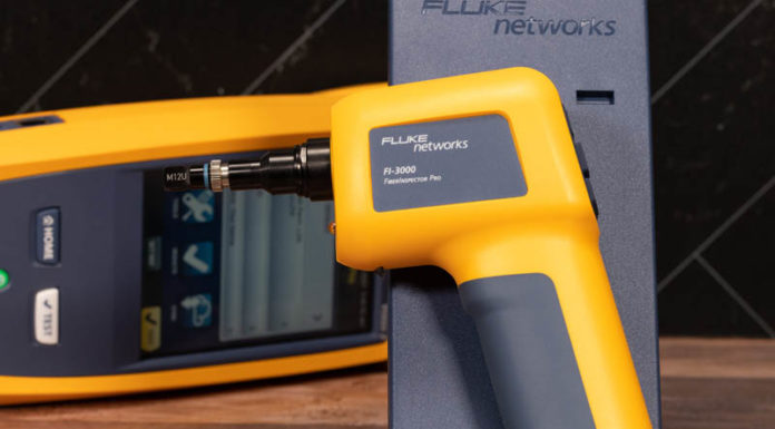 Fluke FiberInspector Pro FI-3000 Mini-Review Fluke FiberInspector Pro FI 3000 On Stand