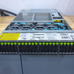 Gigabyte H262 ZL0 Front Top View Without Nodes 1