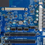 Gigabyte MZ32 AR0 AMD EPYC Motherboard Mid Board SlimLine 4i Links