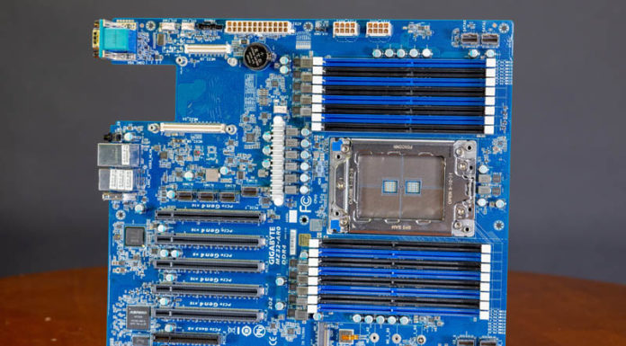 Gigabyte MZ32-AR0 AMD EPYC 7003 Motherboard Review Gigabyte MZ32 AR0 AMD EPYC Motherboard Overview 2