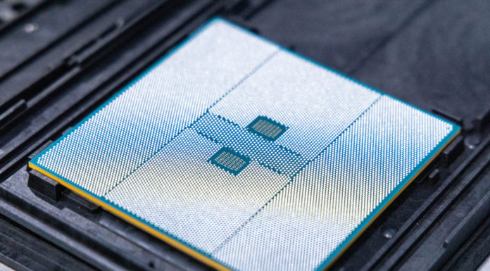 Massive 64x 400GbE Intel Tofino 3 Switch Chip at Vision 2022 Intel Tofino 3 Vision 2022 3