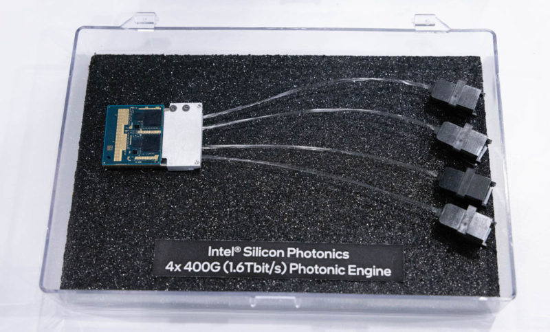 Intel Vision 2022 4x 400Gbps Silicon Photonics