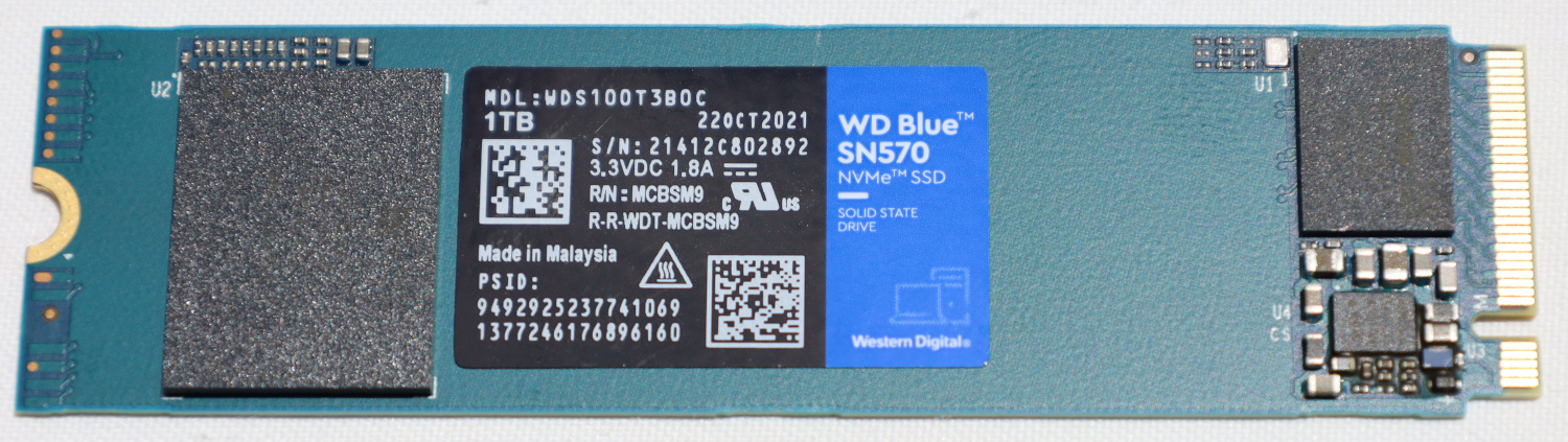 WD Blue SN570 1TB Front
