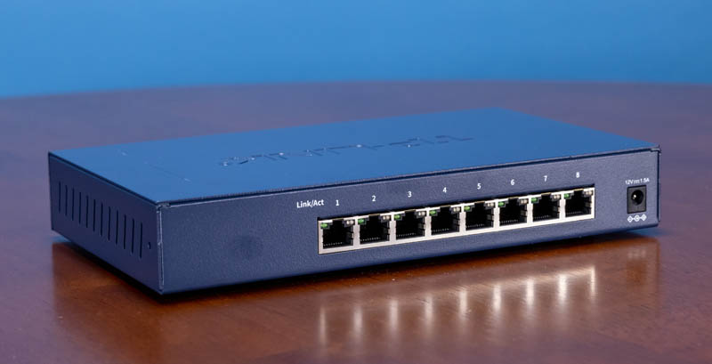 Horaco 8-port 2.5GbE and 1-port 10GbE Sub $100 Switch Review