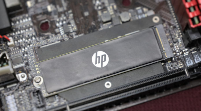 HP FX900 1TB PCIe Gen4 NVMe SSD Review HP FX900 1TB