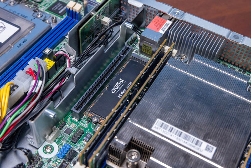 ASRock Rack 1U2N2G ROME 2T PCIe Slot Unused And M.2 SSD Crucial P5 Plus