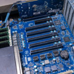 Gigabyte G242 R32 PCIe Slots