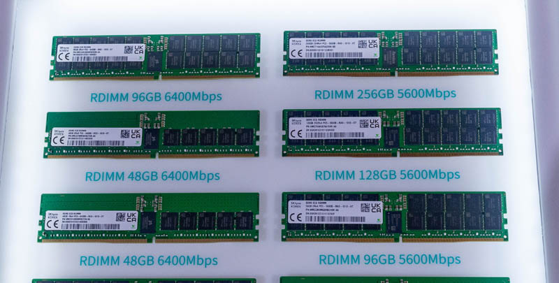 SK-hynix-DDR5-Modules-Intel-Innovation-2022-2.jpg