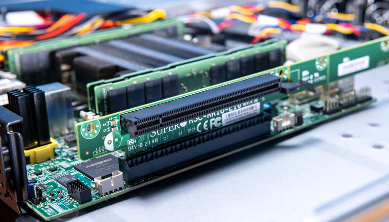 Supermicro SYS 110D 16C FRAN8TP With X12SDV 16C SPT8F PCIe Gen4 X16 Riser