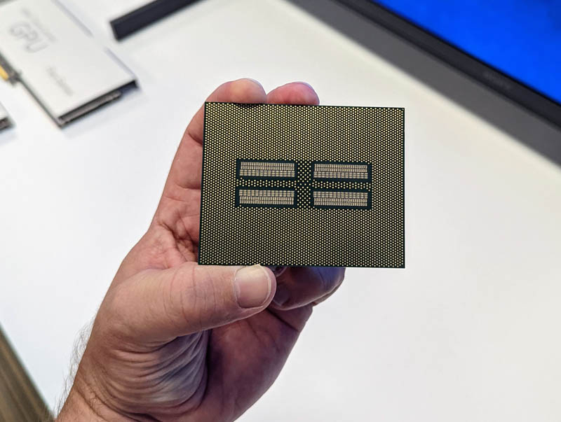 Intel Ponte Vecchio Package Pads In Hand Innovation 2022