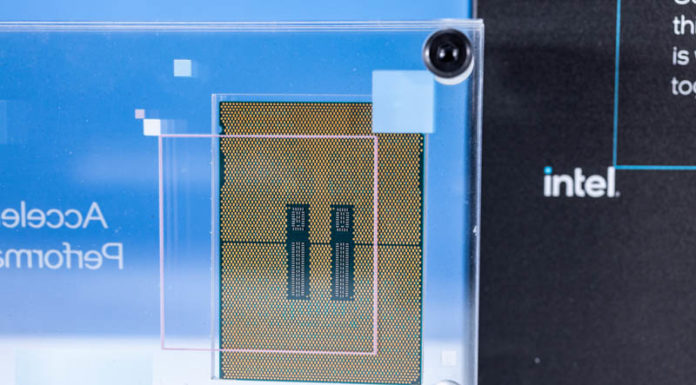 Intel Xeon Sapphire Rapids to Scale to 4 and 8 Sockets Intel Sapphire Rapids Intel Innovation 2022 Acceleration Unboxing 19