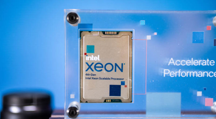 Intel Innovation 2022 Crazy Intel Xeon Sapphire Rapids Servers and CXL Video Intel Sapphire Rapids Intel Innovation 2022 Acceleration Unboxing 21