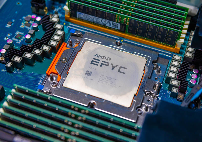 AMD EPYC 9654 Genoa In SP5 Socket 1