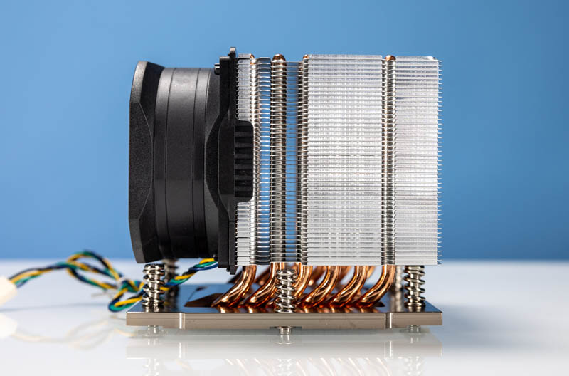 Dynatron J12 Socket SP5 2U Cooler For AMD EPYC Genoa 320W 2