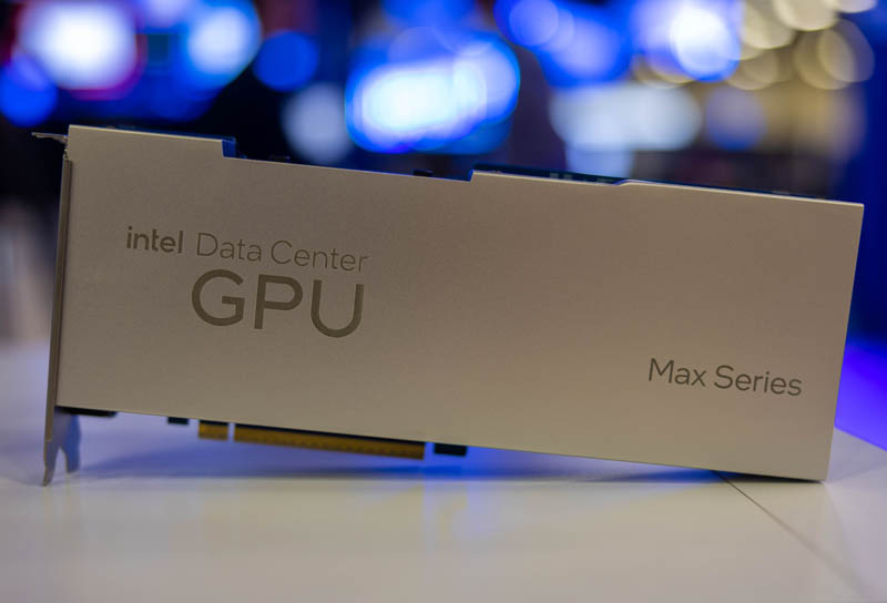 Intel Data Center Max GPU 1100 Series PCIe At SC22 1