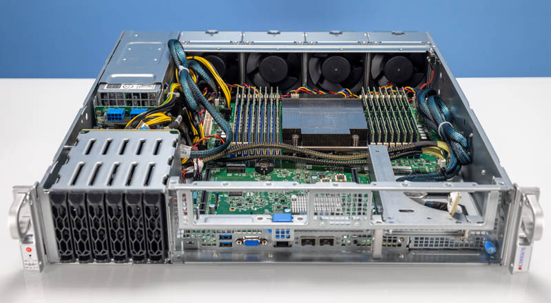 Presentamos el servidor Supermicro ARS 210ME FNR Ampere Altra Max Arm