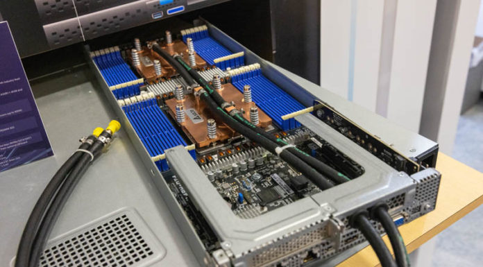 ASUS AMD EPYC 9004 Genoa and Intel Sapphire Rapids Xeon Servers at SC22 ASUS RS720QA E12 RS8U At SC22 18